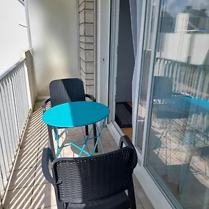 Lumineux Proche Port&plages Appartement